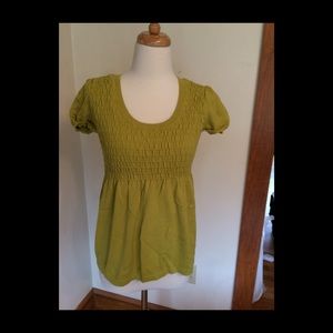 Short sleeved sweater